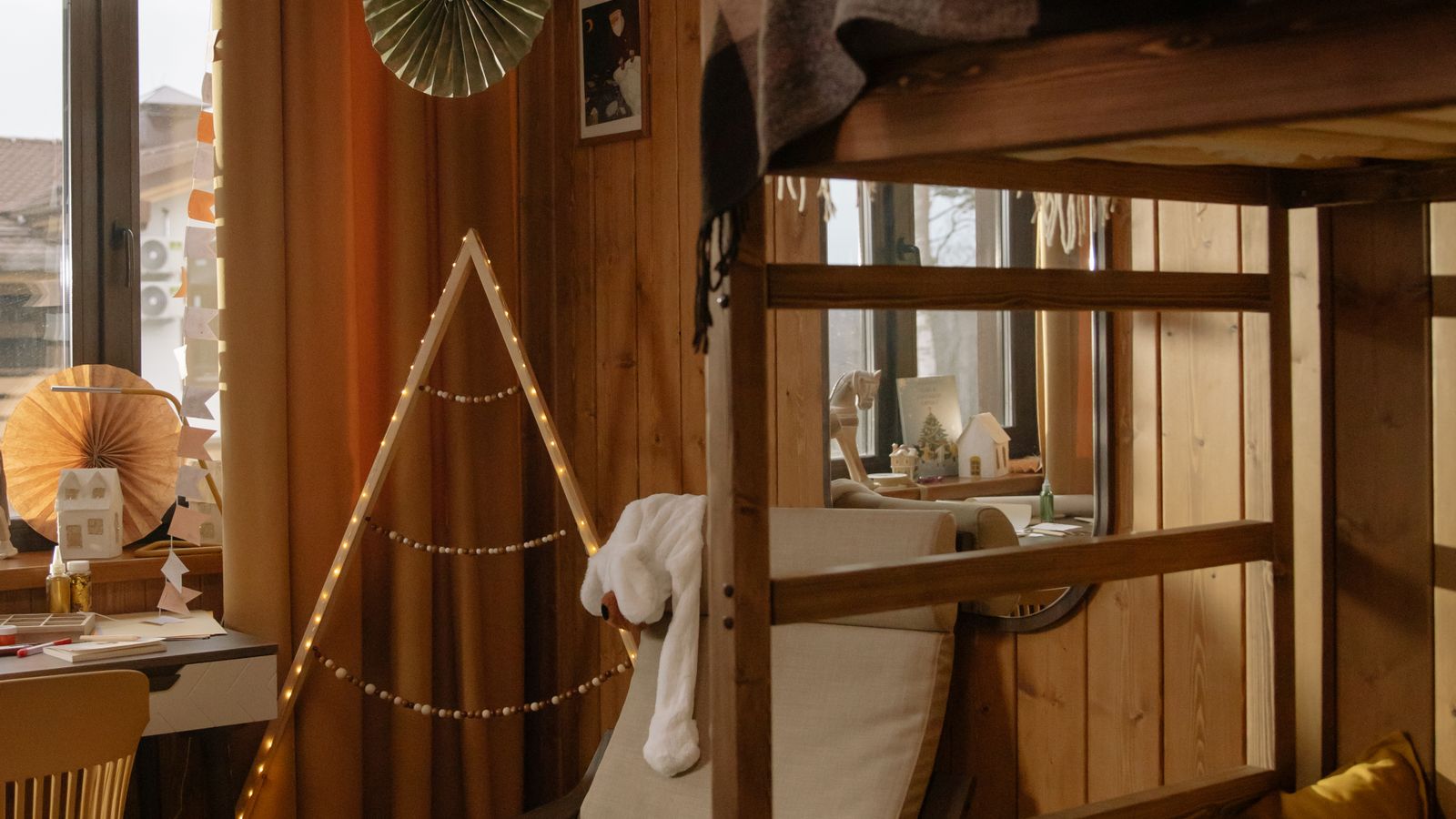 Wooden bed frame slats prepared to hold a low-profile bunkie board and mattress